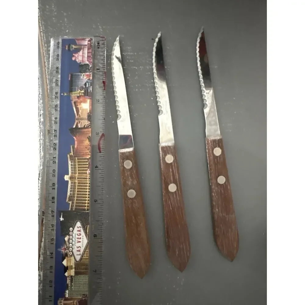 Vintage Robeson Stainless USA Serrated Steak Knives Wood Handles Set of 3